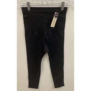 Empetua By Shapermint Daily Flaunt Mid Waist Shaping Capri Black Size Small NEW